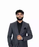 Ayush Gosain, Vaudreuil Dorion, Real Estate Agent
